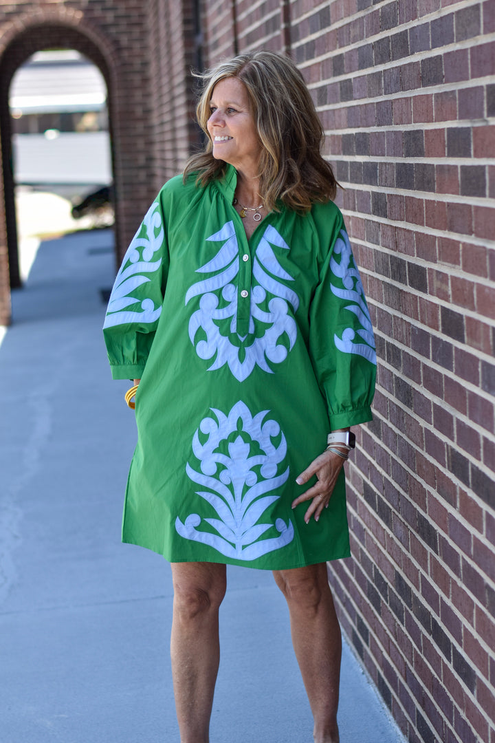 Jodifl Baroque Floral Applique Shift Dress