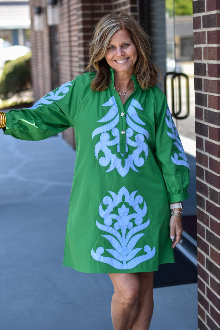 Jodifl Baroque Floral Applique Shift Dress