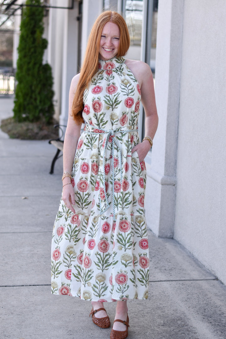 Entro Sleeveless Floral Maxi Dress