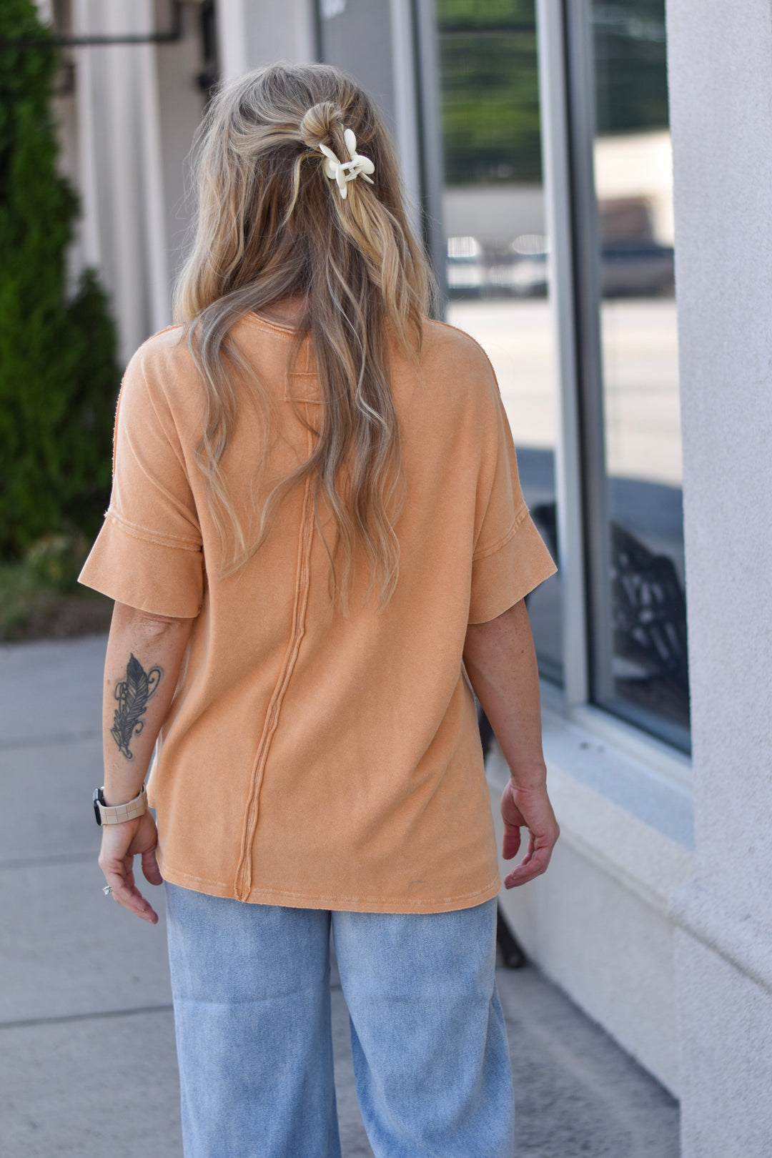 Easel Mineral Wash Easy Tee
