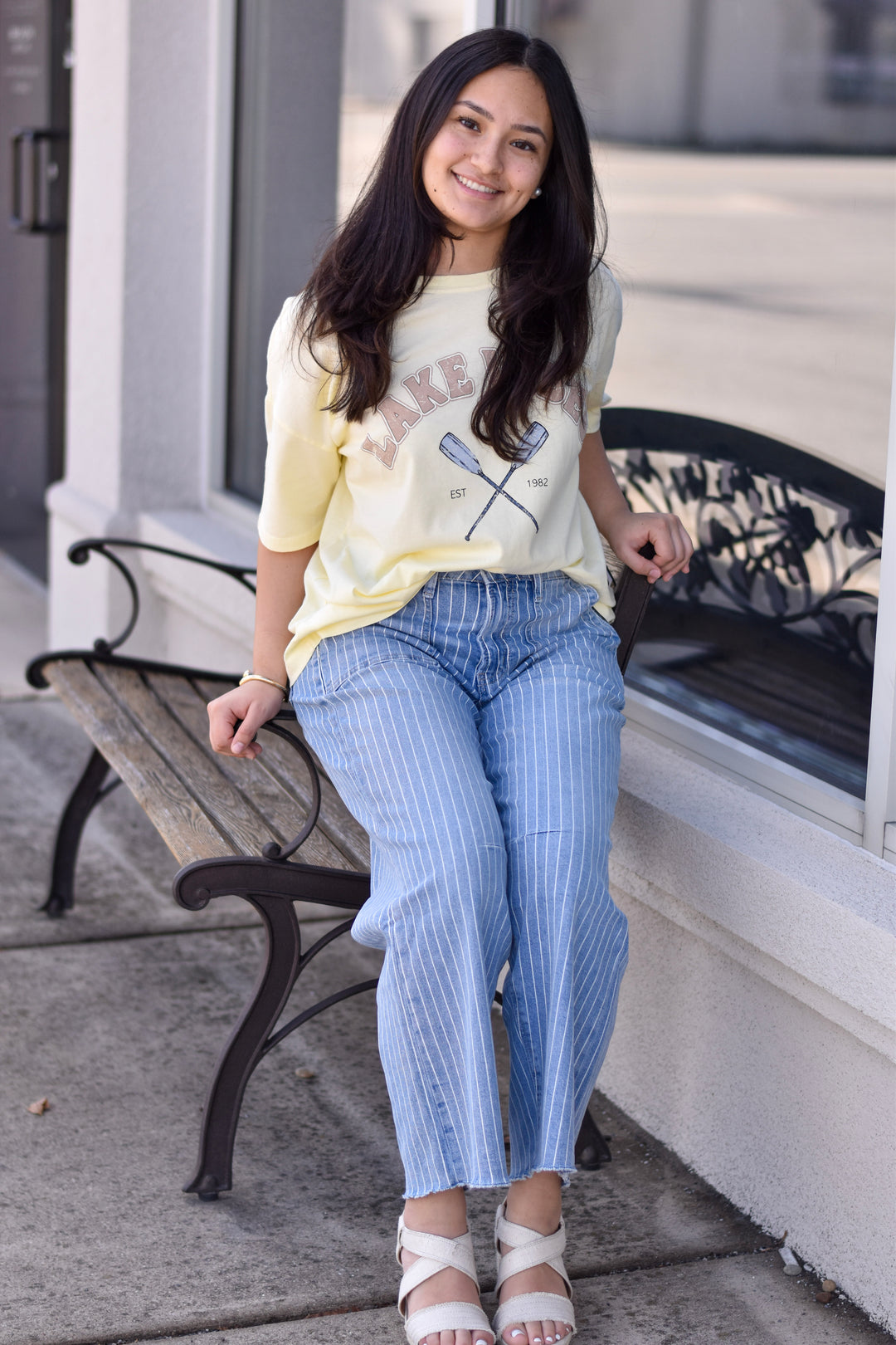 Lake Vibes Oversided Tee