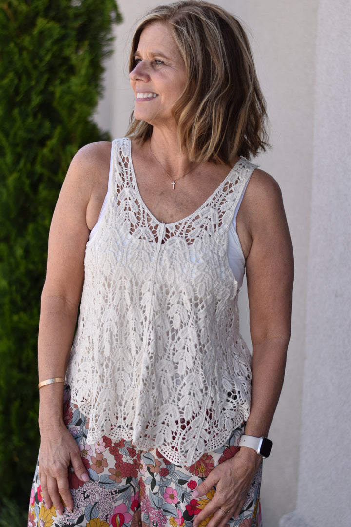 Crochet Hollow Knit Vest
