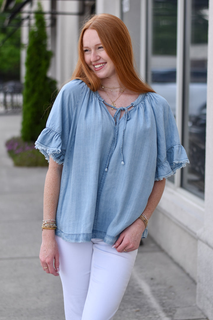 Easel Chambray Top