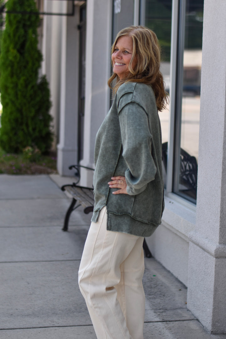 Vintage Washed Ease Pullover