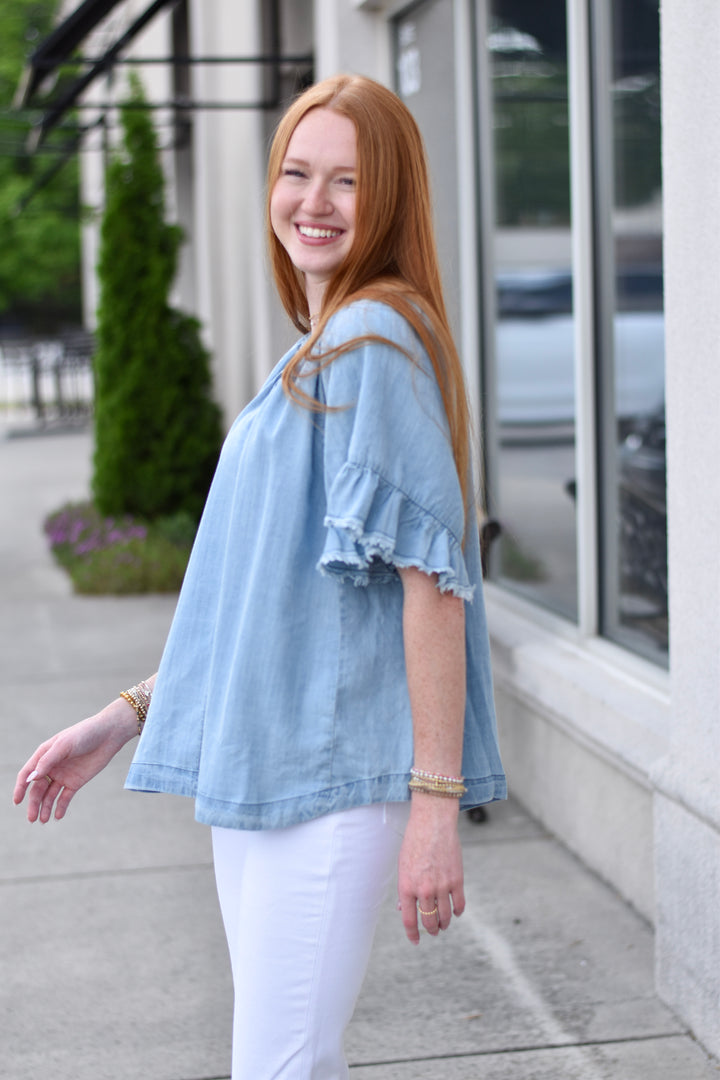 Easel Chambray Top
