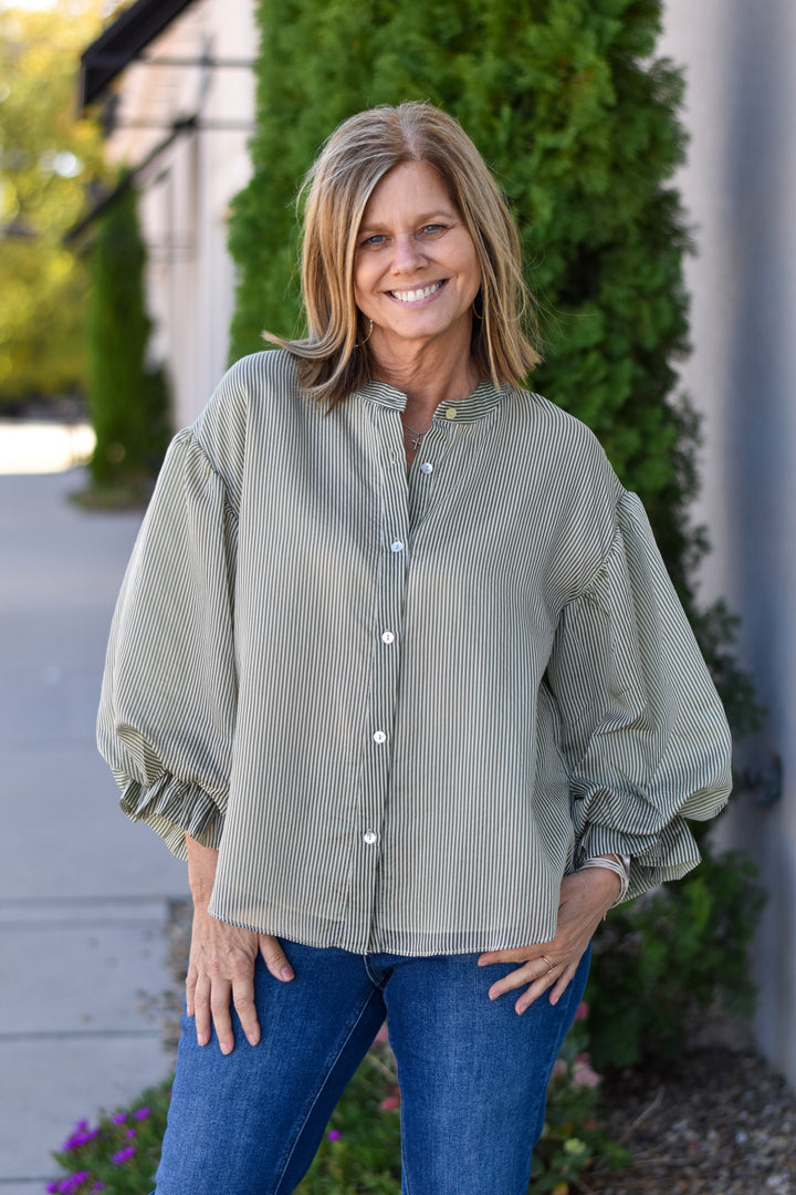 Fate Puff Sleeve Button Shirt