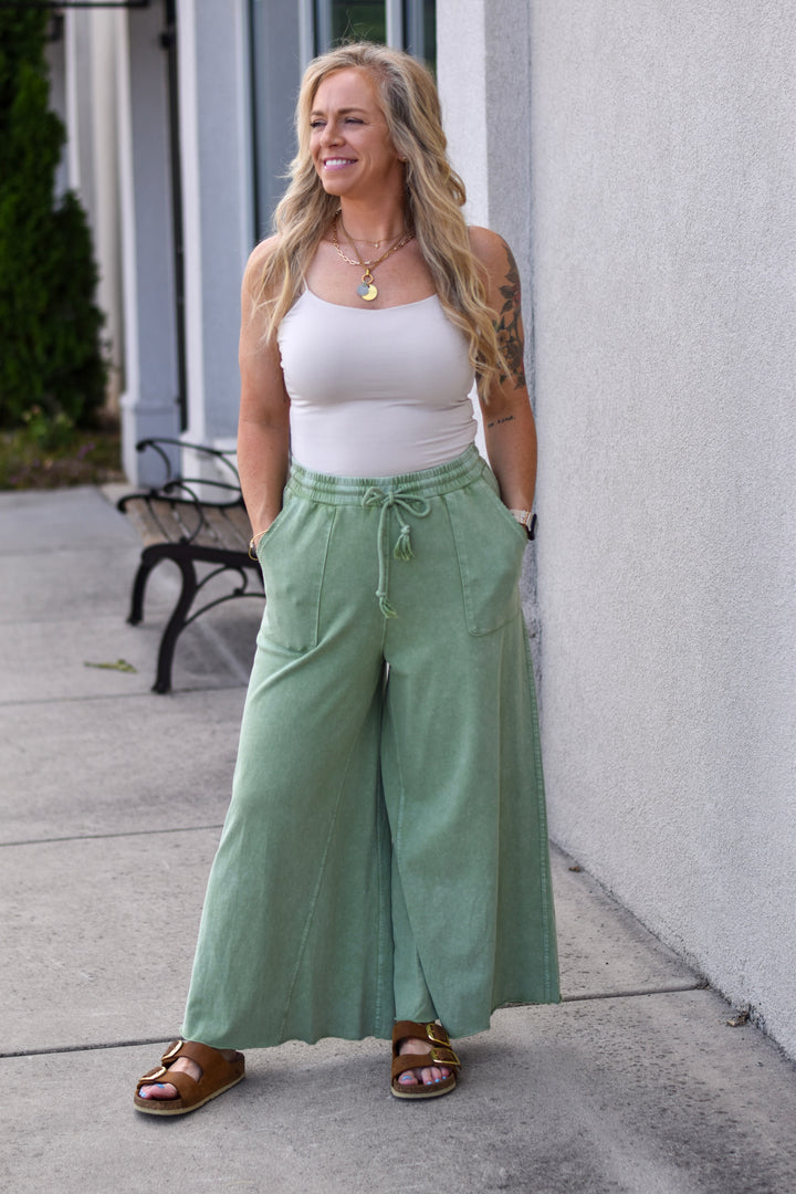 Easel Washed Terry Pants
