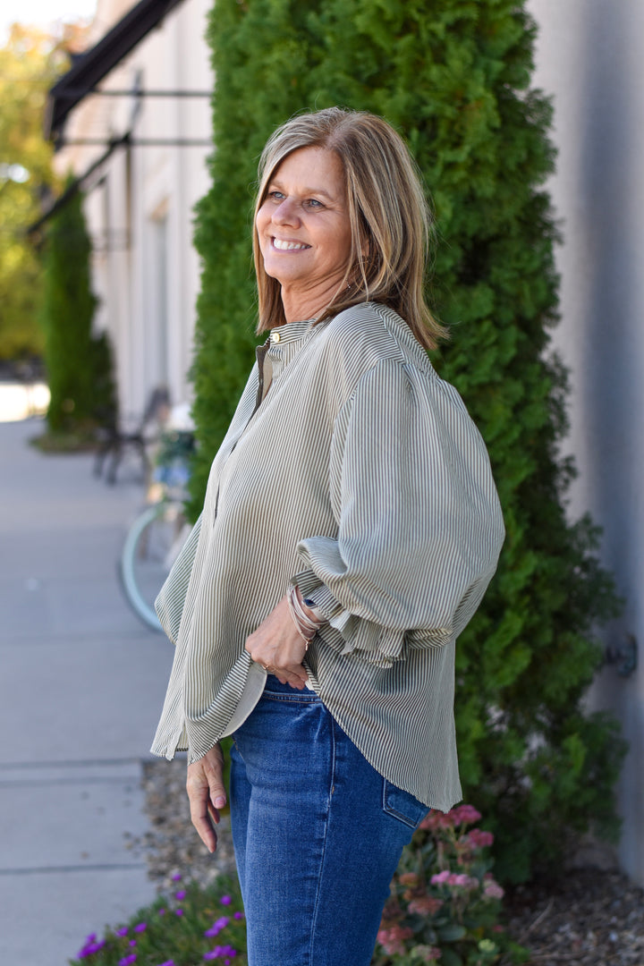 Fate Puff Sleeve Button Shirt