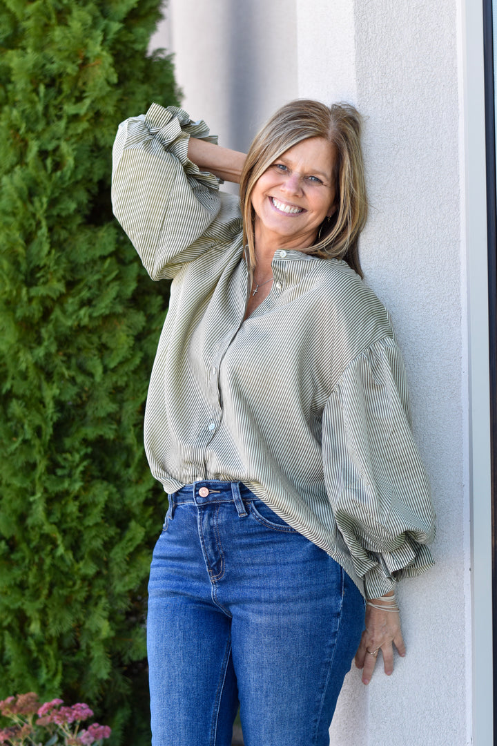 Fate Puff Sleeve Button Shirt