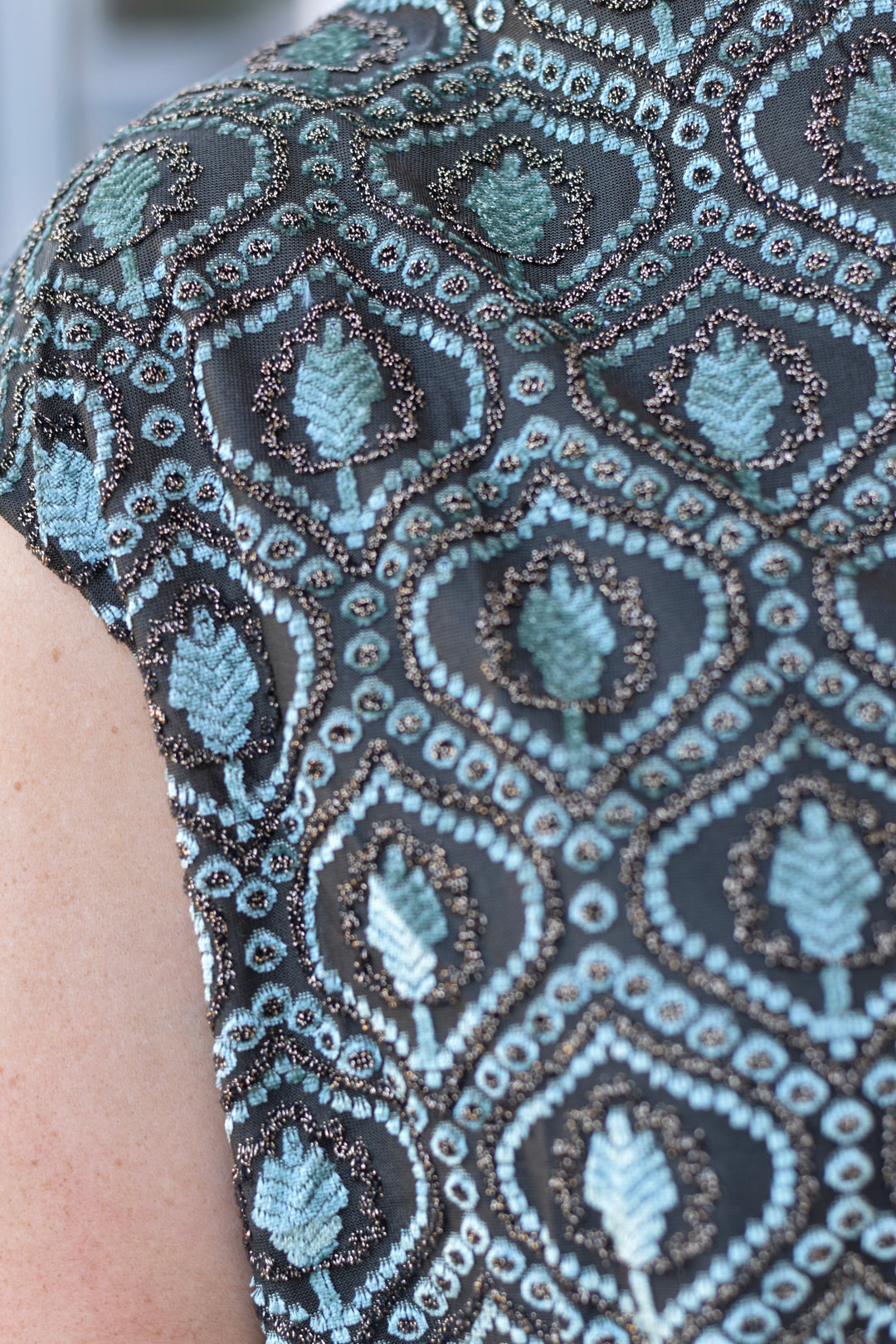 Sage & Gold Velvet Glow Bubble Top