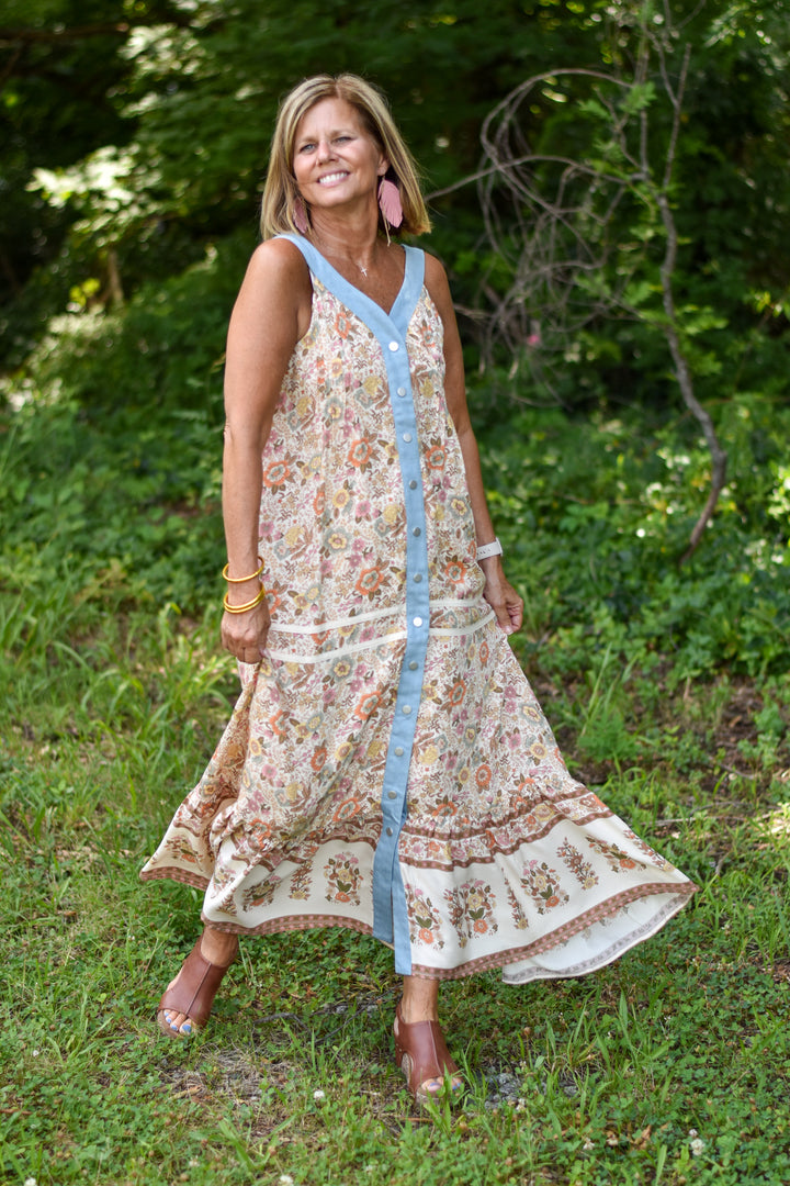 Border Bloom Maxi Dress