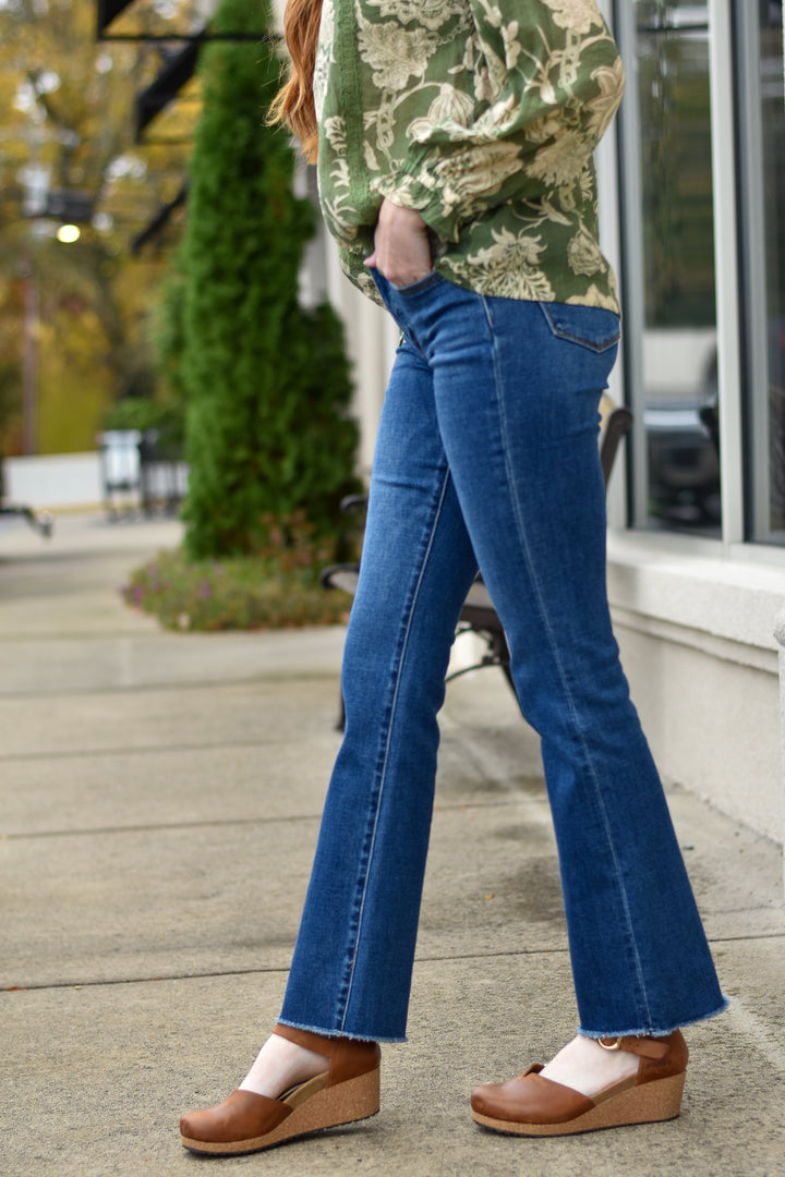 Vervet Effortless Mid-rise Bootcut Jeans