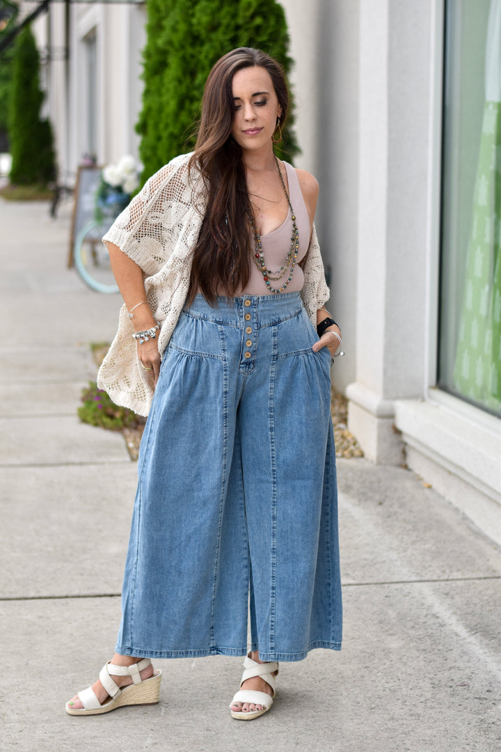 Umgee Stonewash Button Culottes