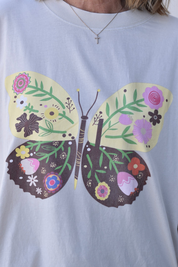 Relax Butterfly Tee