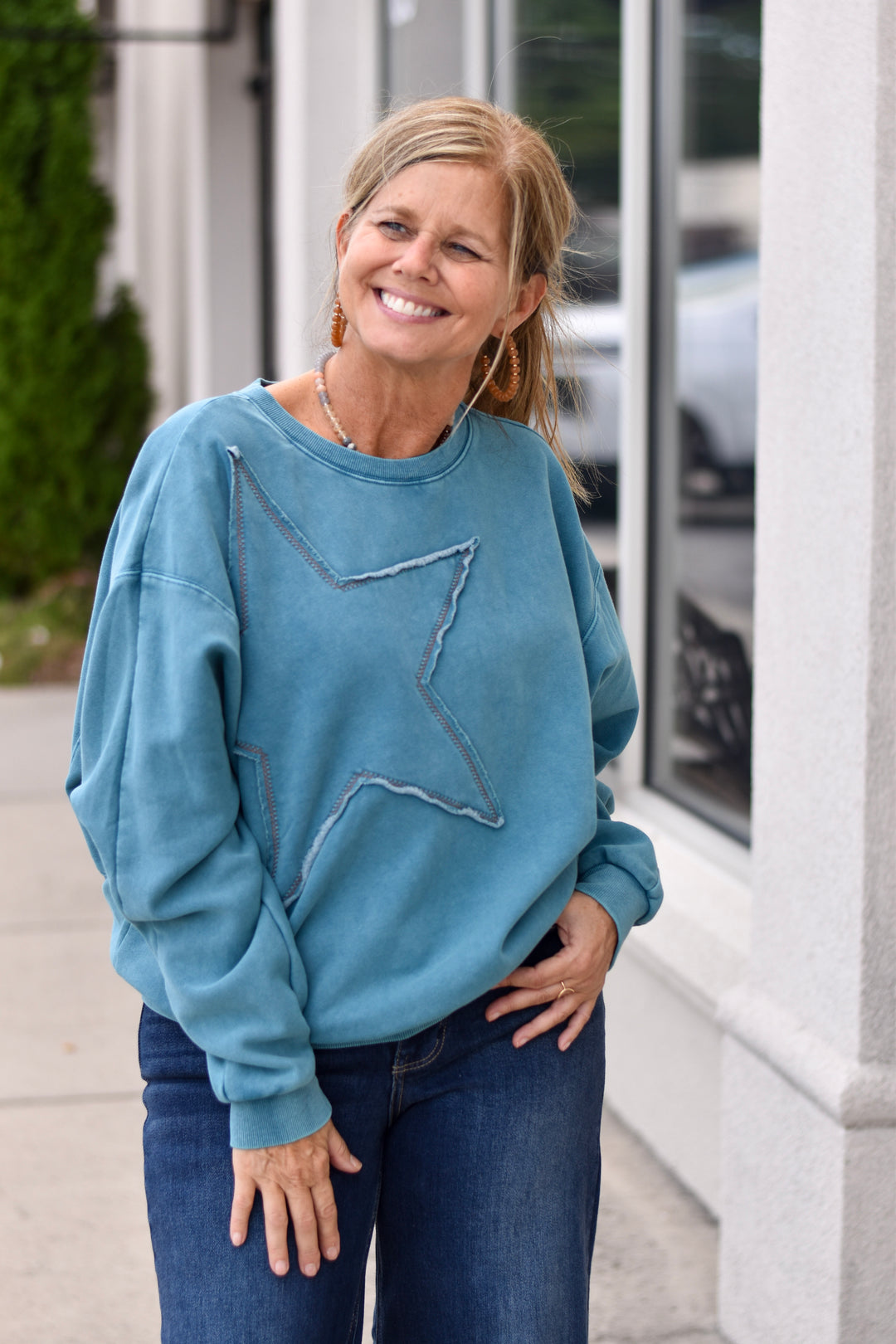 Easel's Starry Days Mineral Wash Pullover