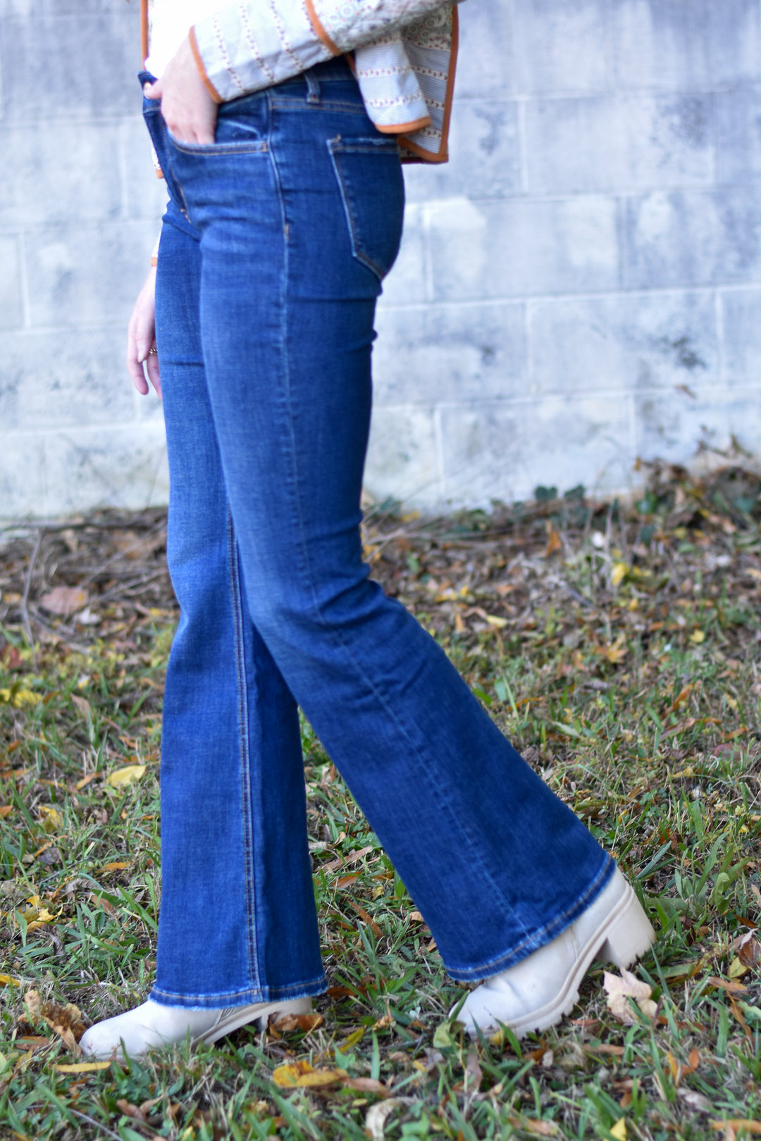 Vervet Mid-Rise Flare Jeans