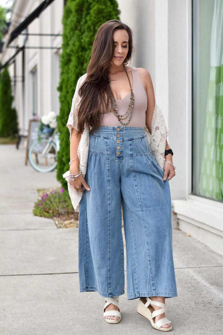 Umgee Stonewash Button Culottes