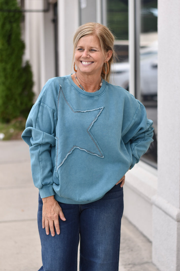 Easel's Starry Days Mineral Wash Pullover