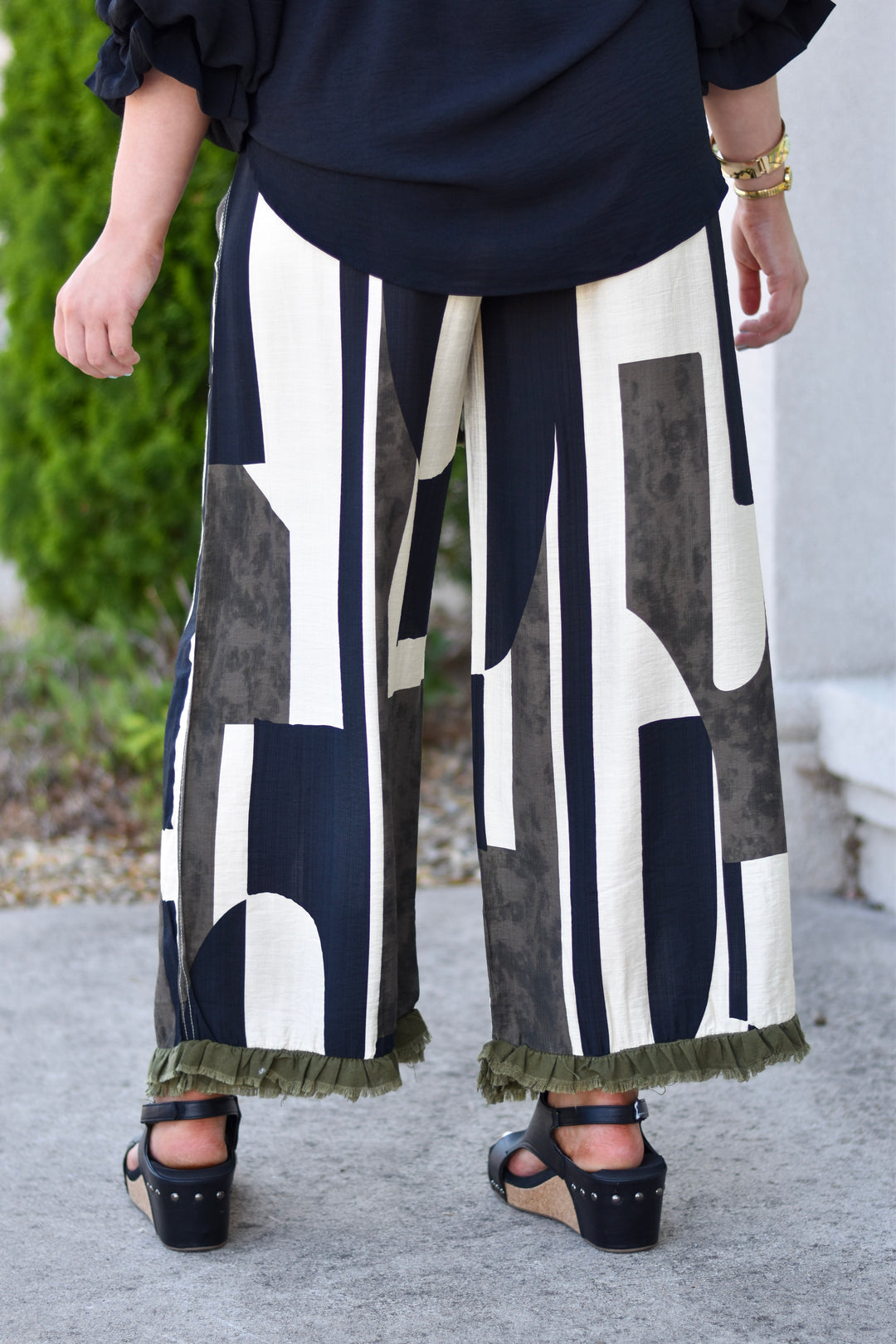 Geo Tassel Ruffle Pants