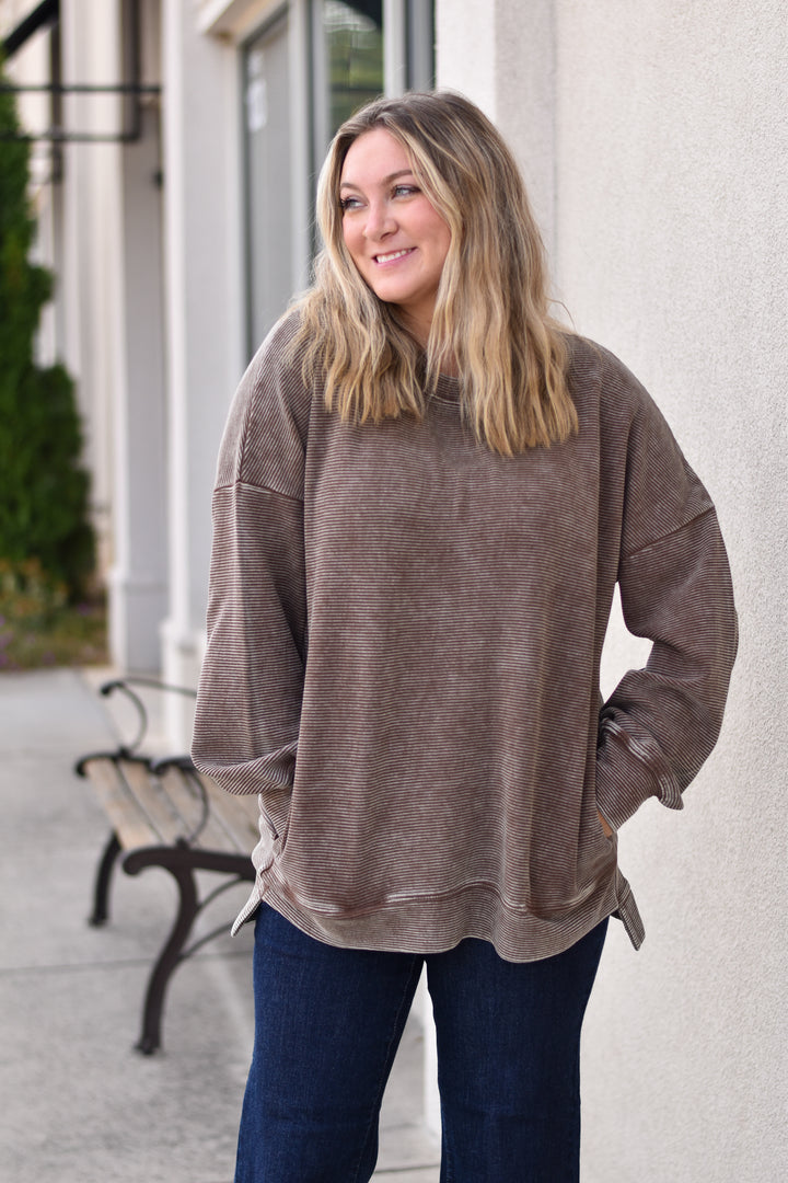 Washed Tranquil Pullover