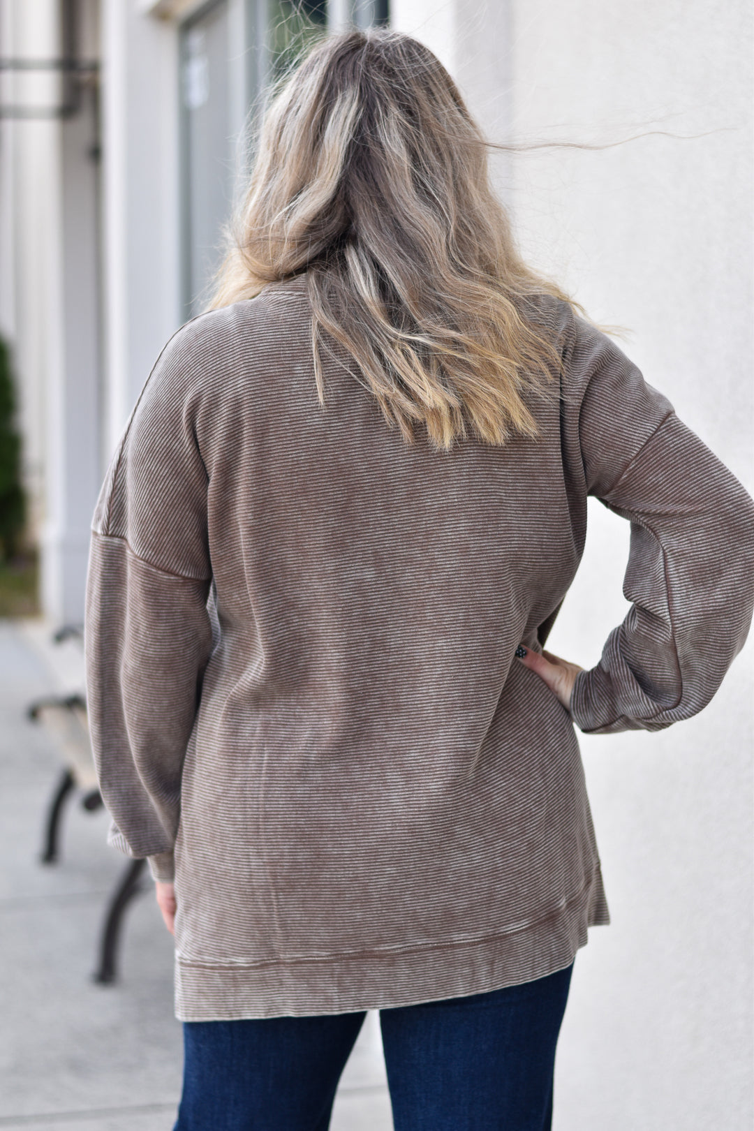 Washed Tranquil Pullover