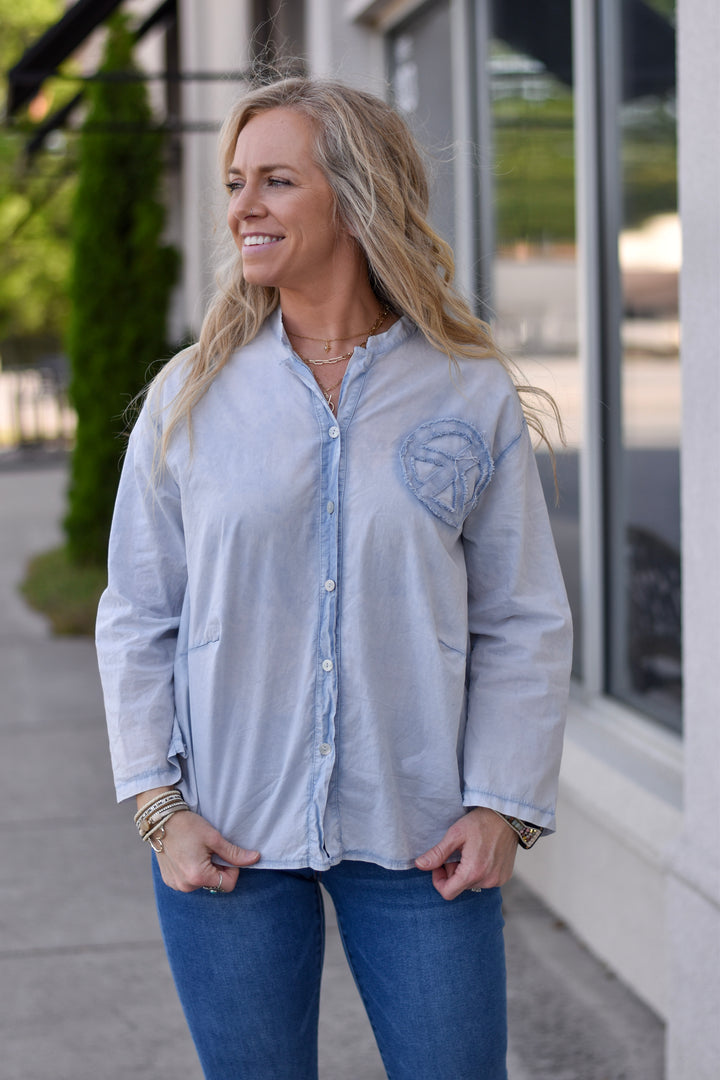 Tempo Paris Peace Sign Shirt