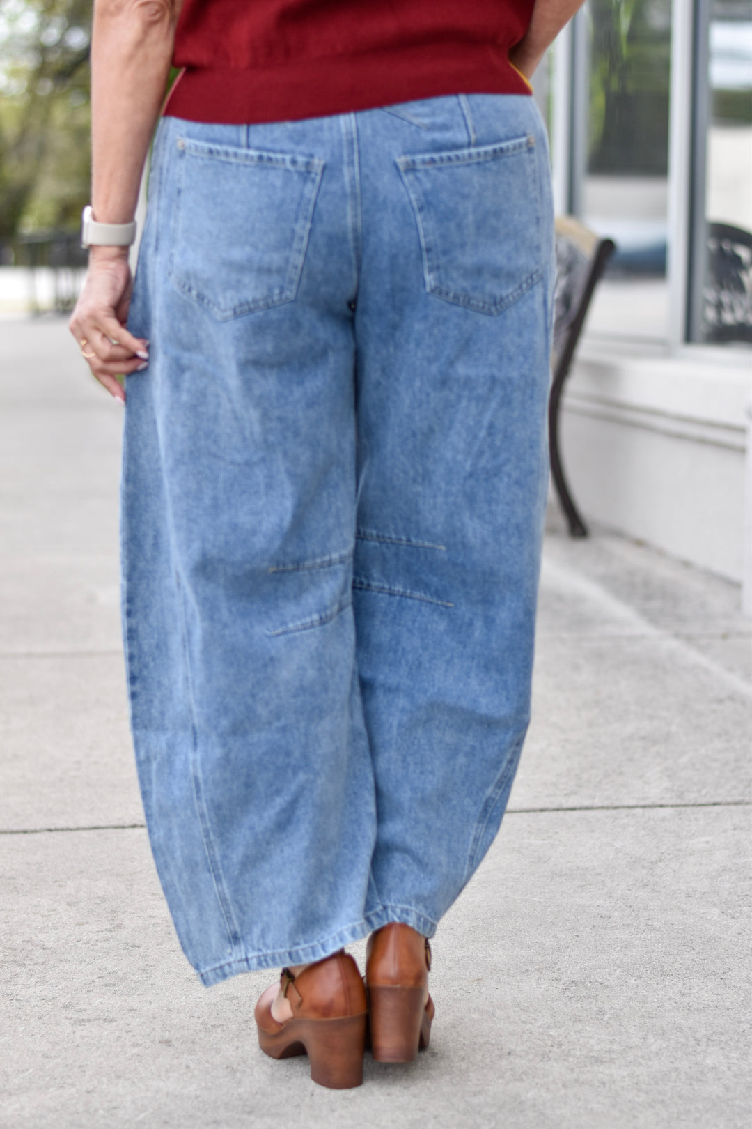 Blossom Barrel-Leg Jeans