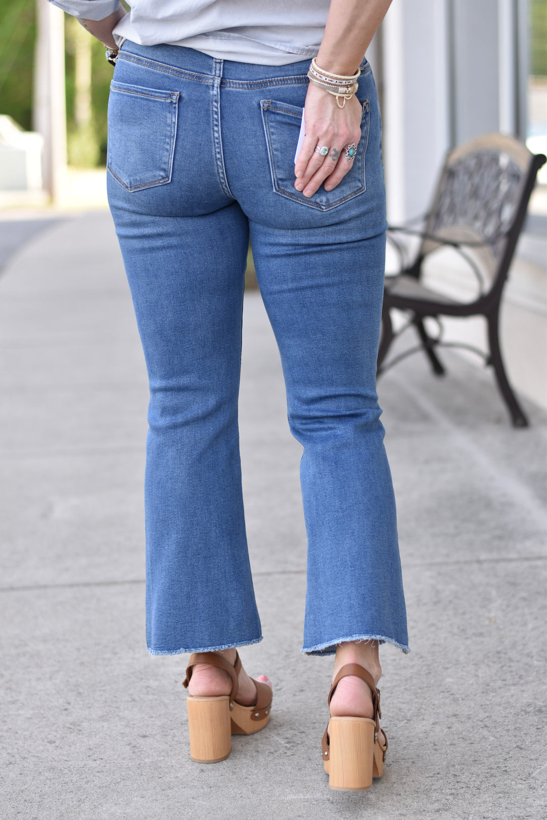 Vervet by Flying Monkey Step Hem Crop Flare Jeans