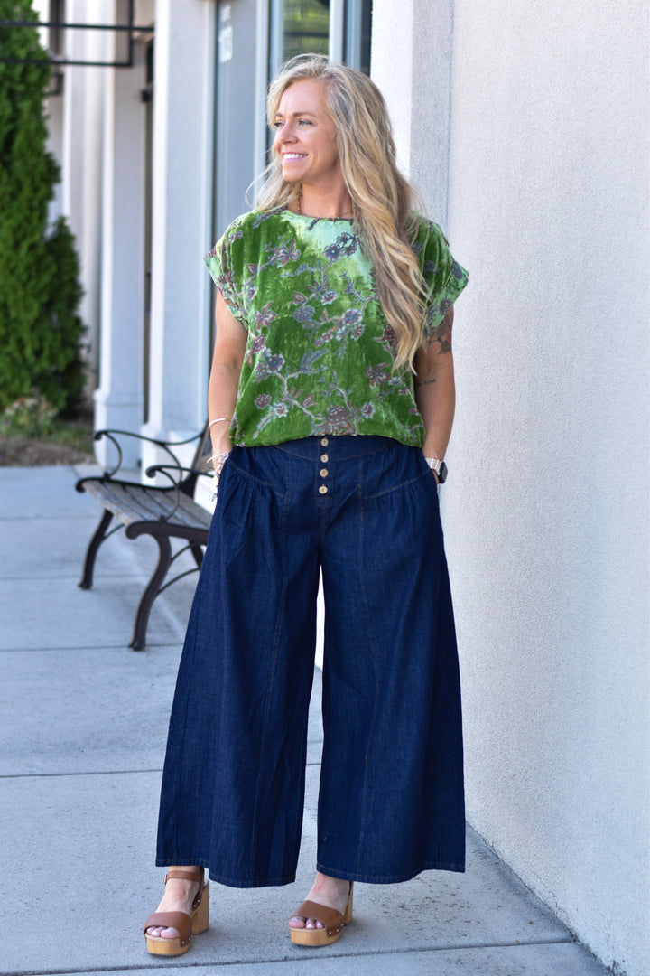 Umgee Velvet Daydream Top