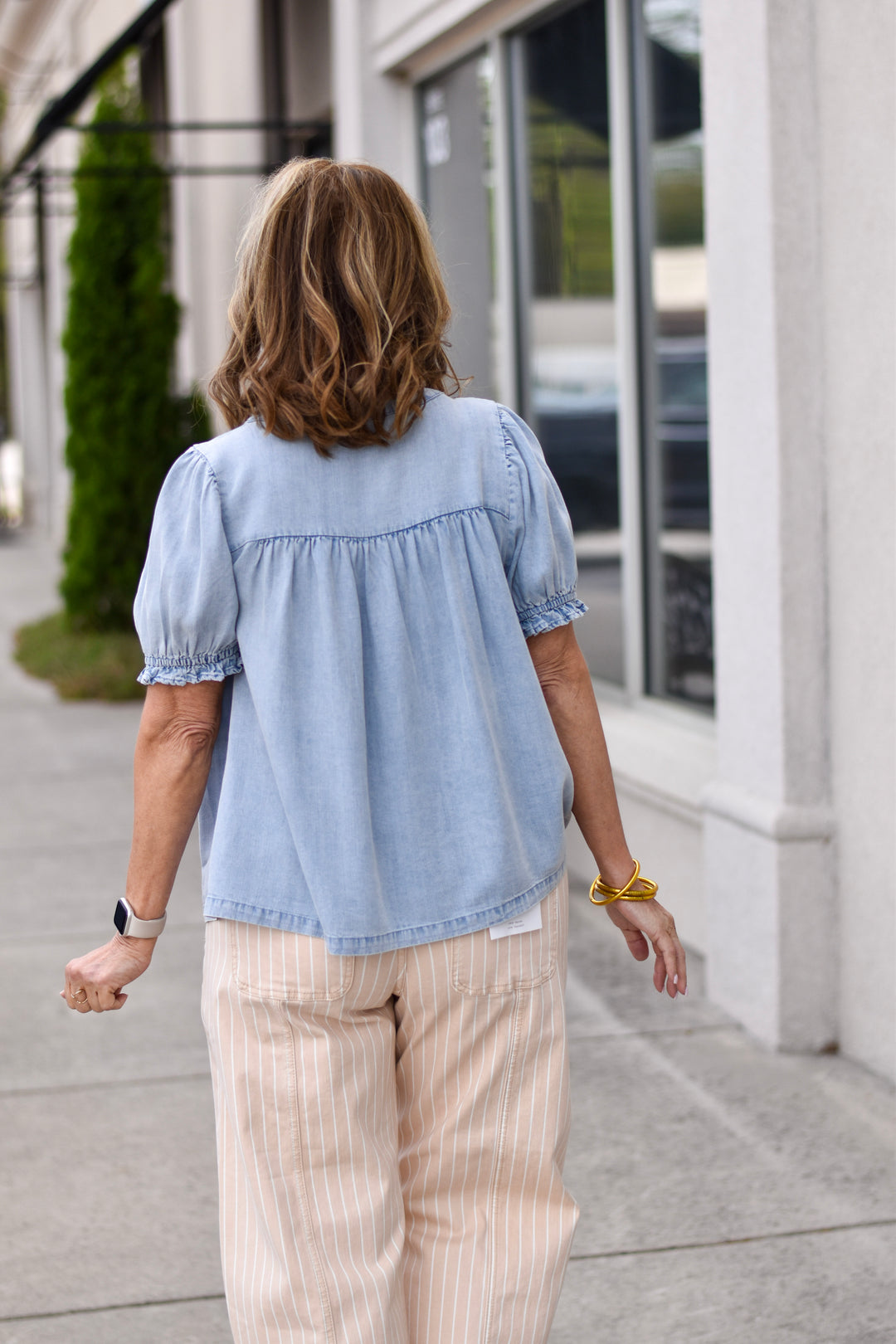 Friday Feels Ruffle Top
