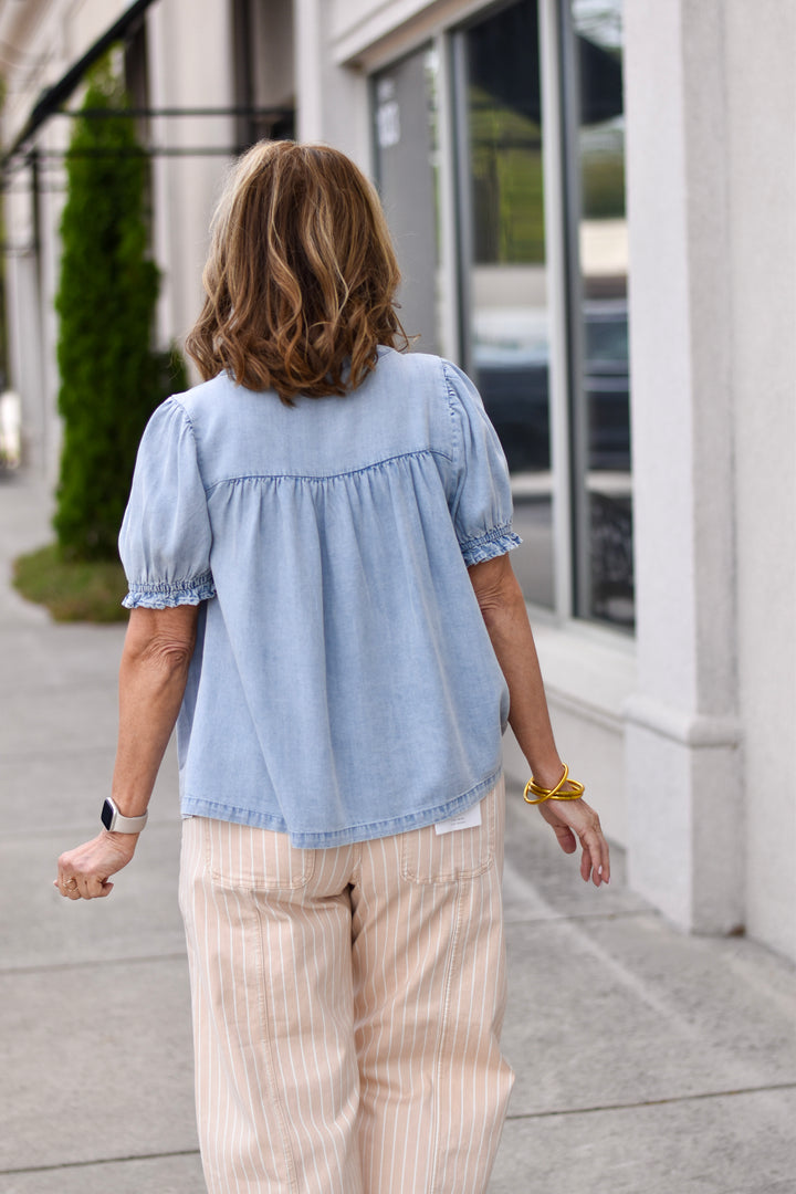 Friday Feels Ruffle Top