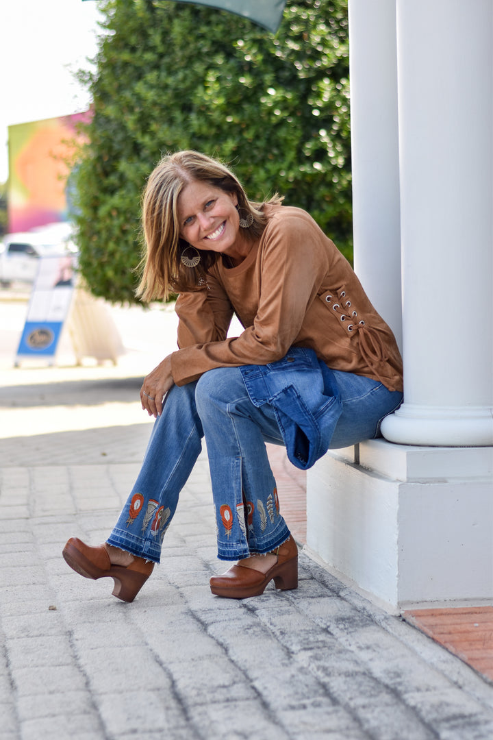 Feather Embroidered Flare Jeans