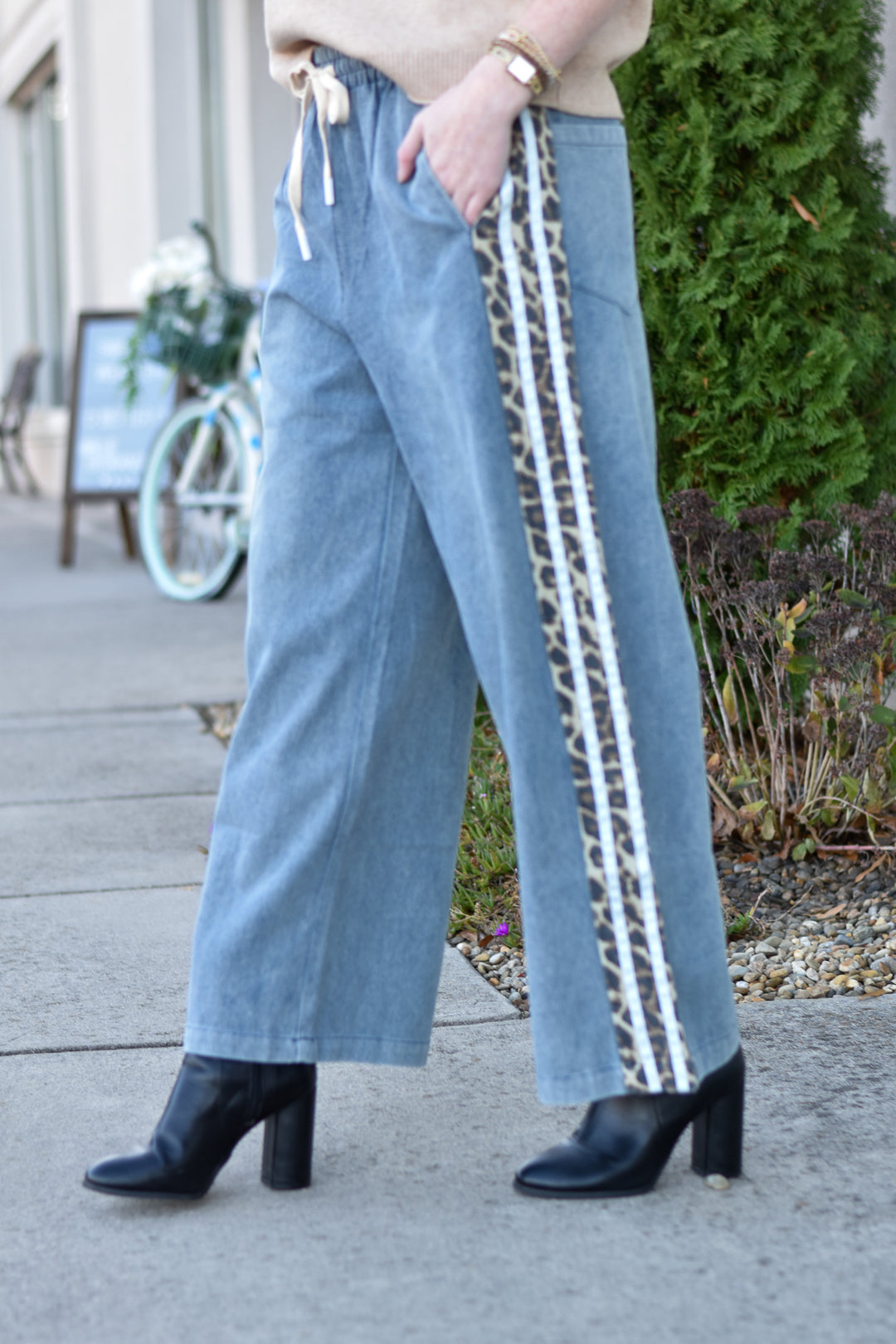 Leopard Lane Wide Leg Pants