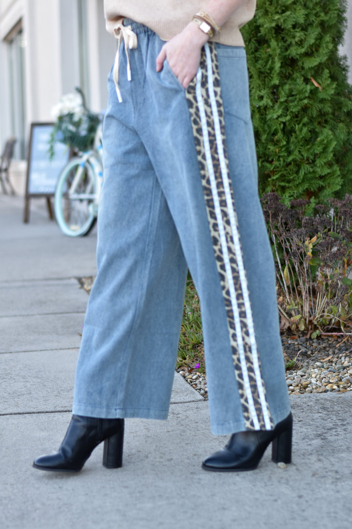 Leopard Lane Wide Leg Pants