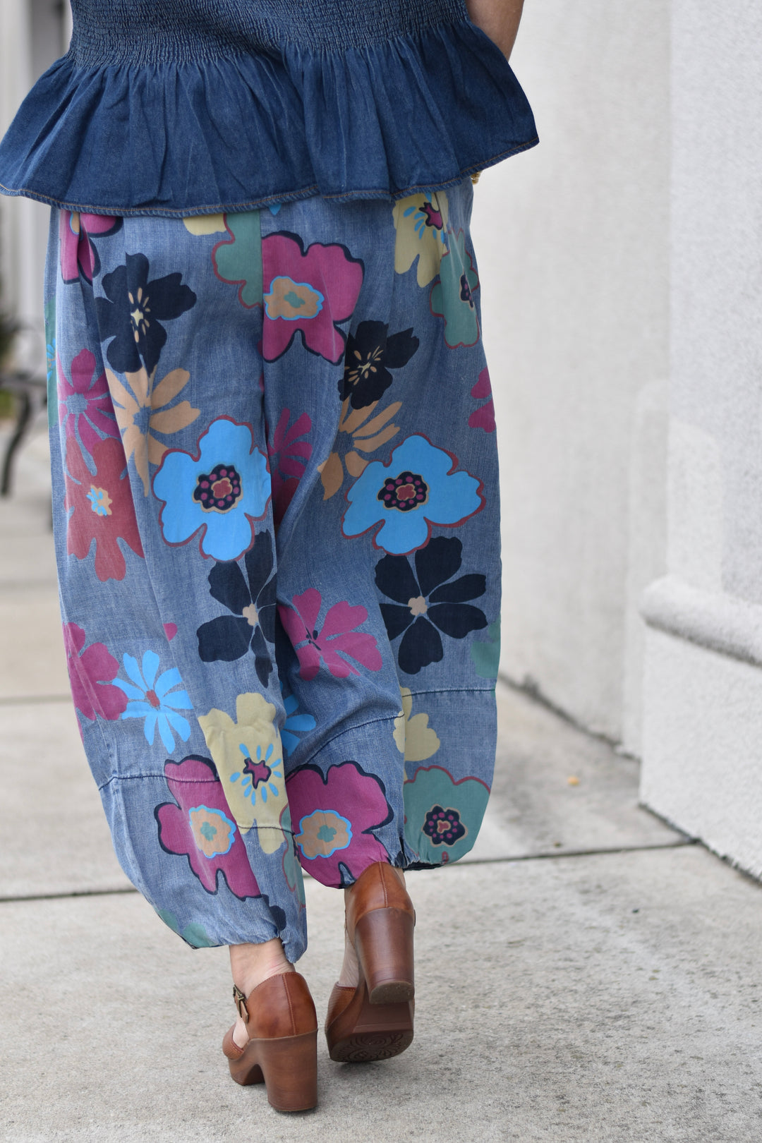 Easel's Flower Denim Pants