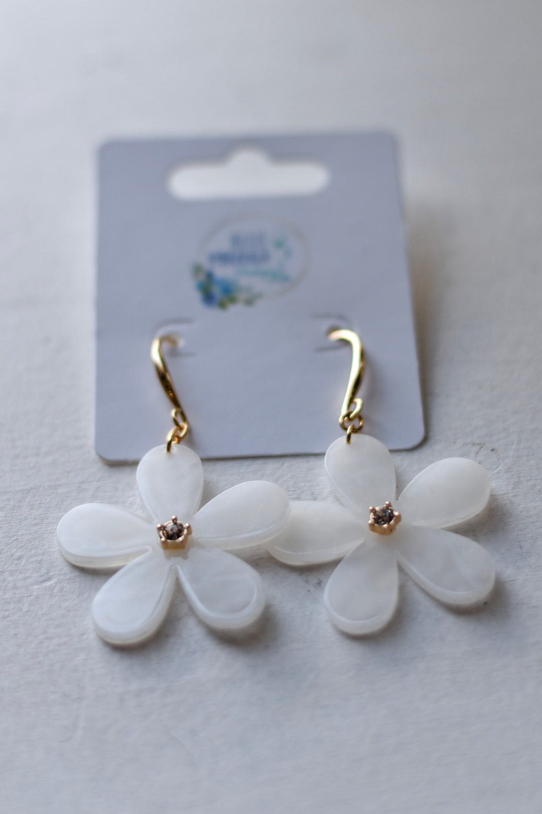 Daisy Bloom Resin Earrings