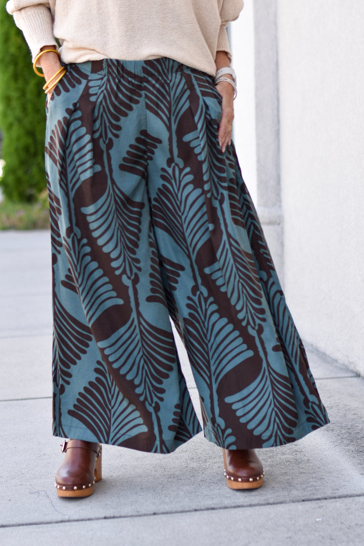 Umgee Botanical Wide Leg Pants