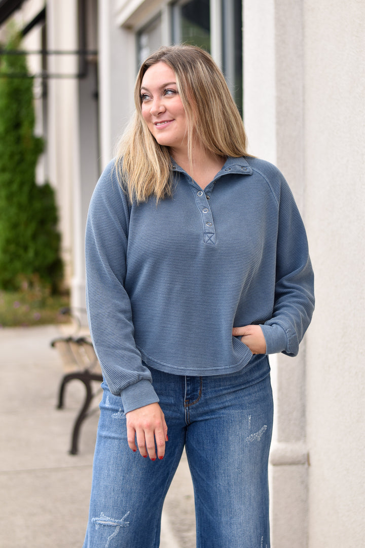 Red Rock Henley