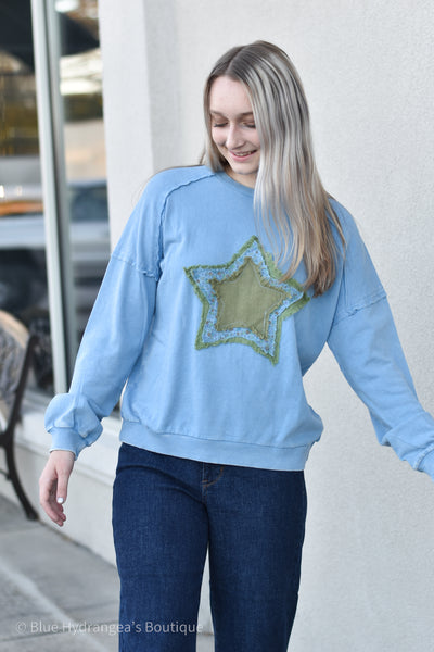 Star Patched Washed Pull-Over