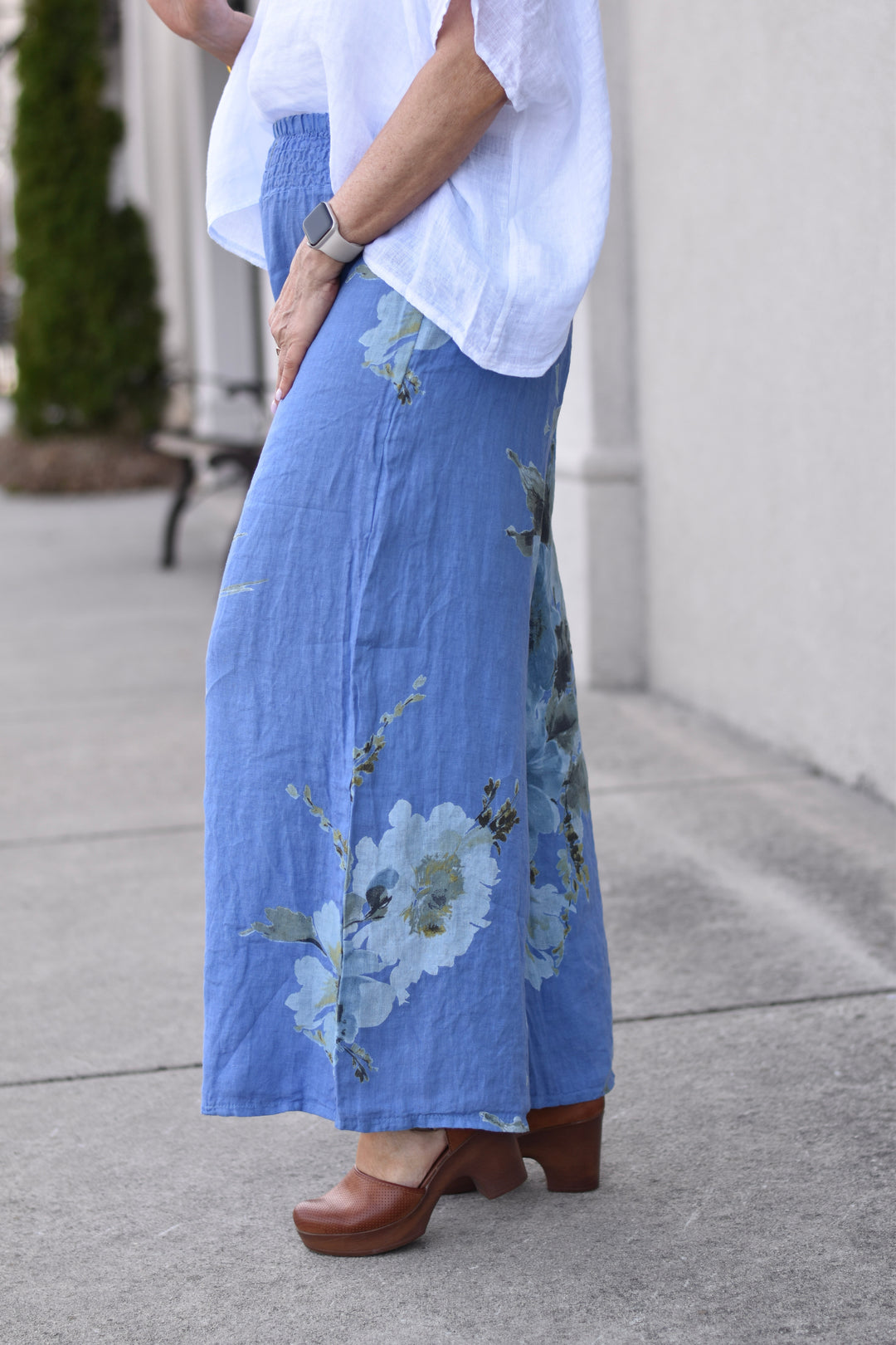 Tempo Paris Floral Linen Smocked Pants