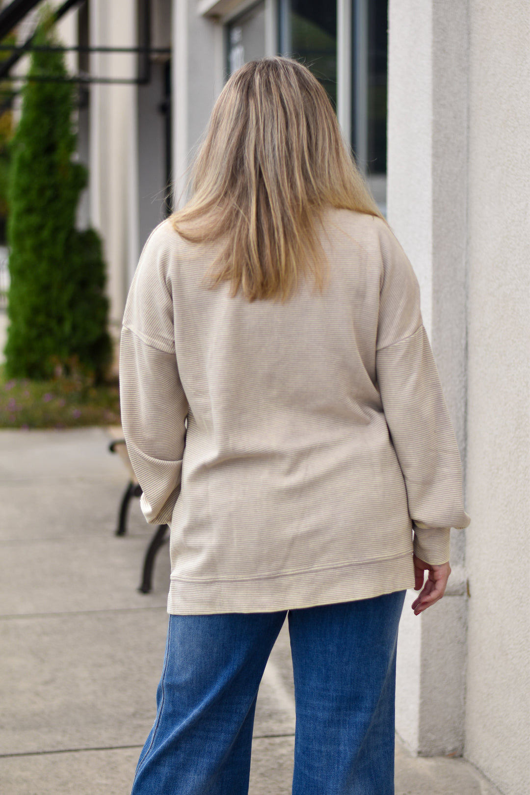 Washed Tranquil Pullover