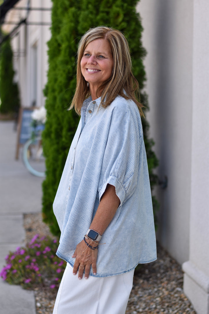 Weekend Wanderer Chambray Stripe Top