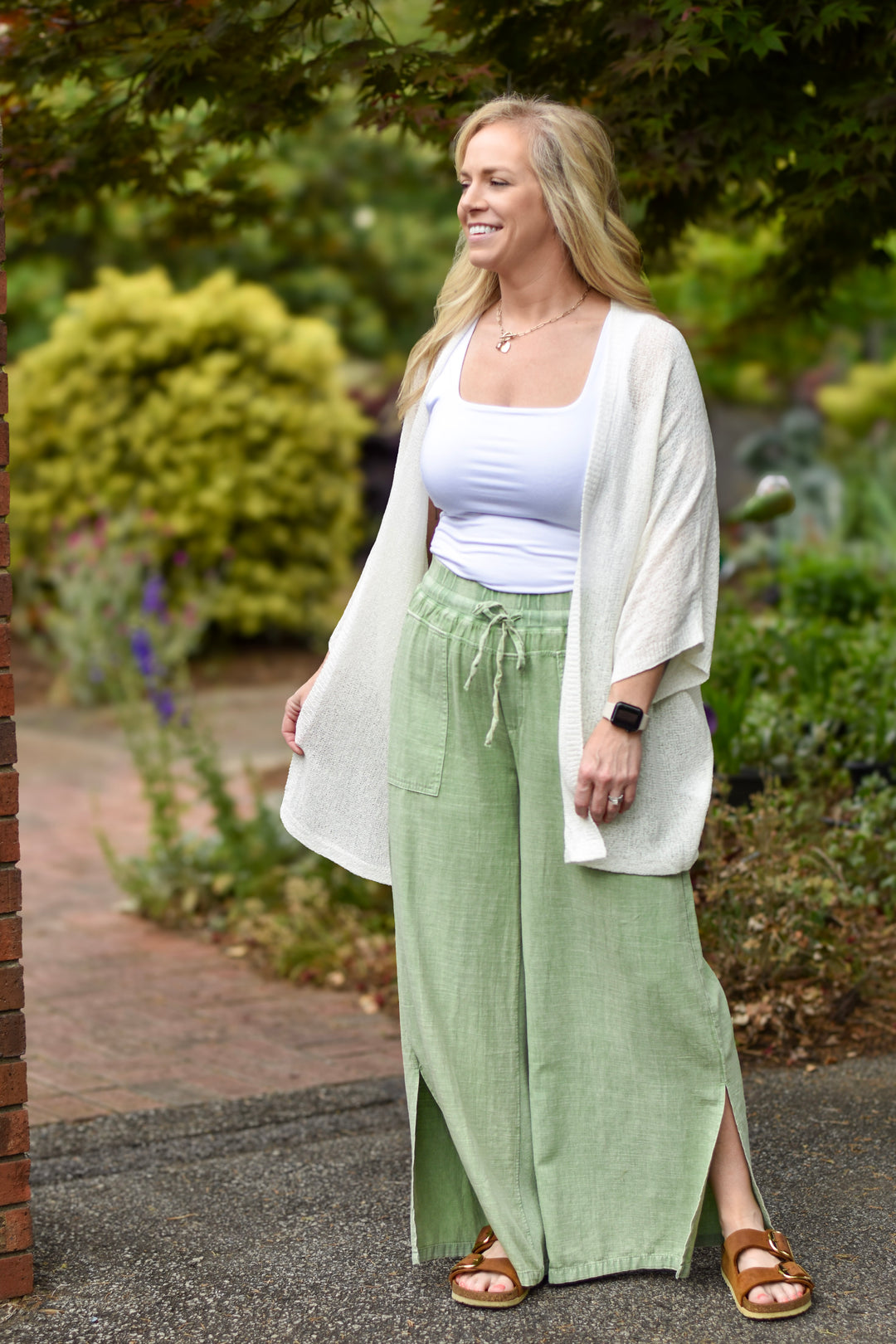 Easel's Rayon Linen Mix Mineral Washed Pants