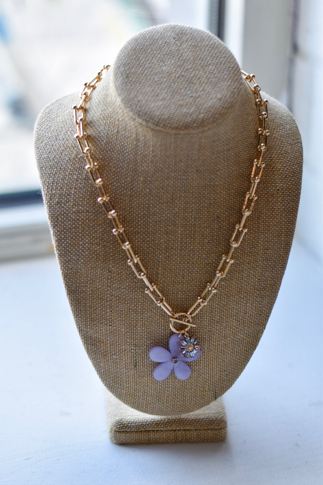 Golden Bloom Chunky Chain Necklace