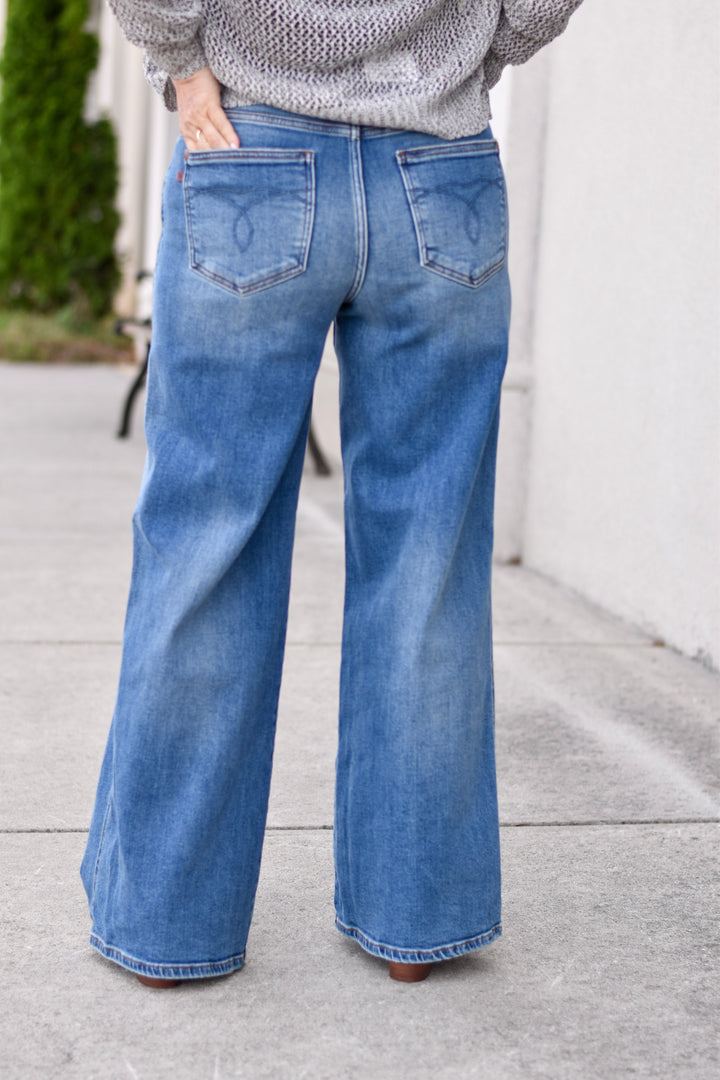 Judy Blue Retro Wide Leg High Rise Jeans