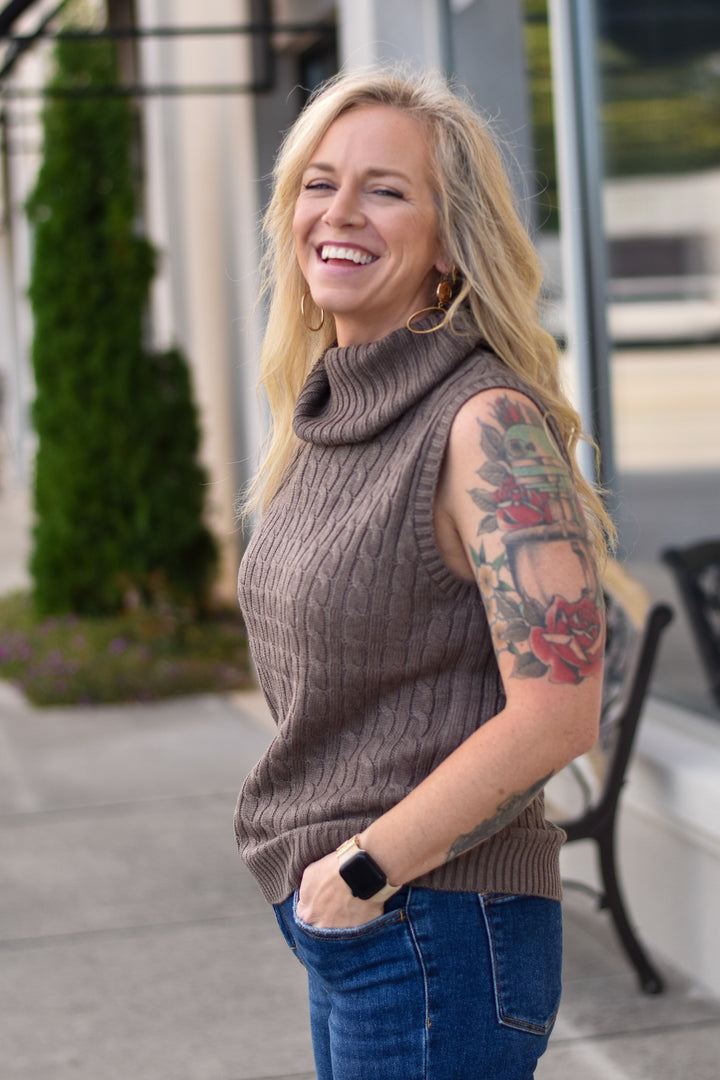 Chunky Cable Sweater Vest