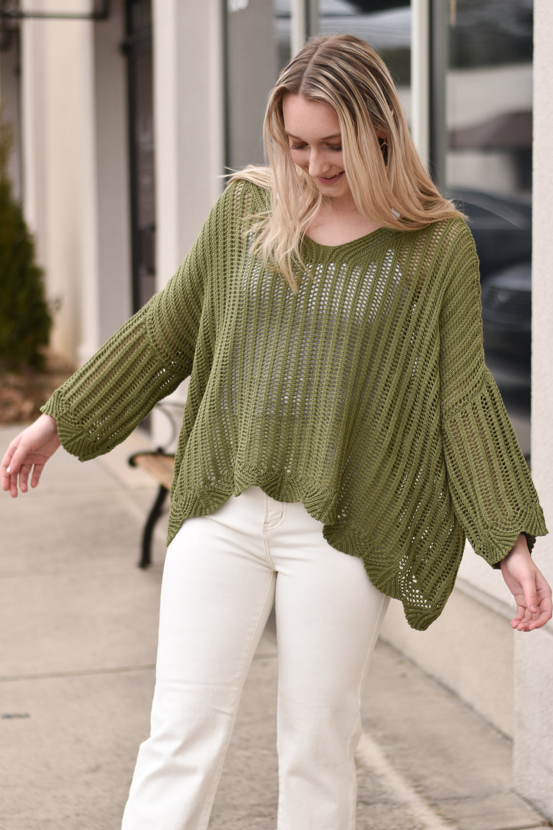 Tempo Paris Scalloped Edge Sweater