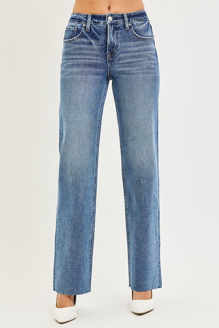 Risen Shape & Move Straight Jeans