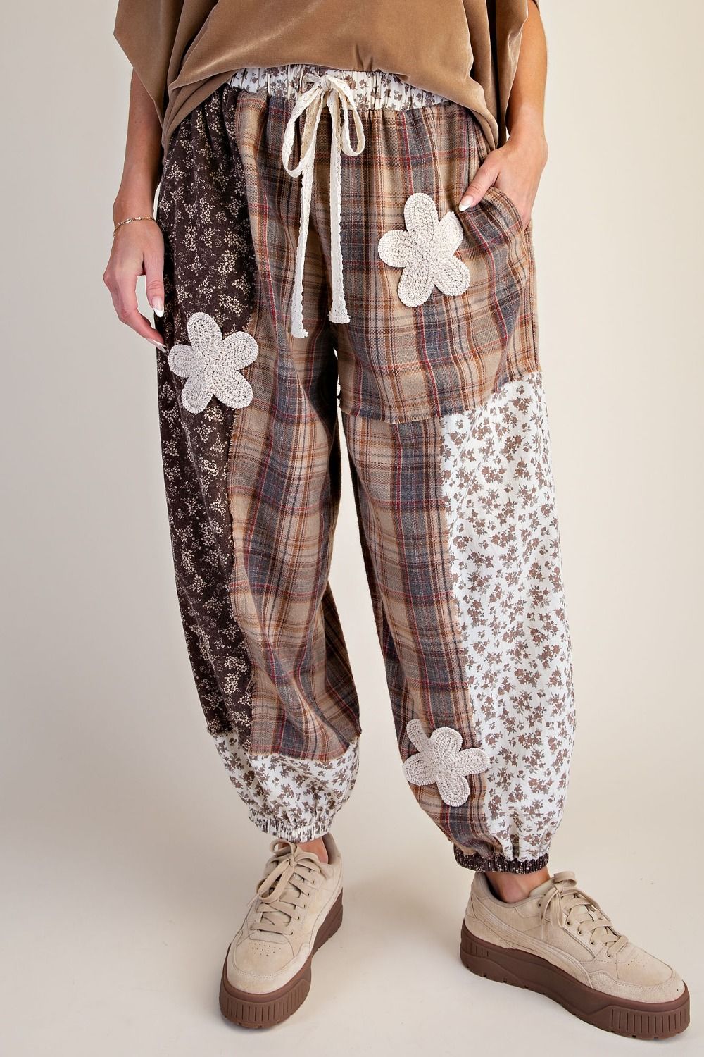 Easel Plaid & Floral Jogger Pants