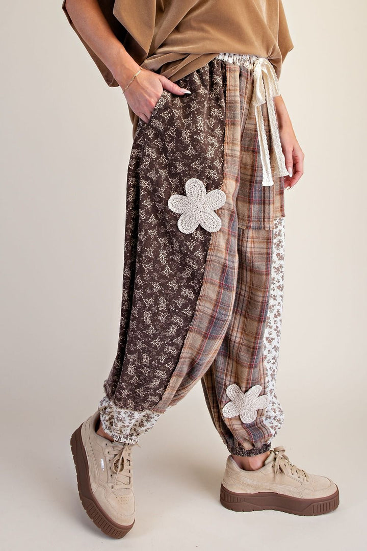 Easel Plaid & Floral Jogger Pants